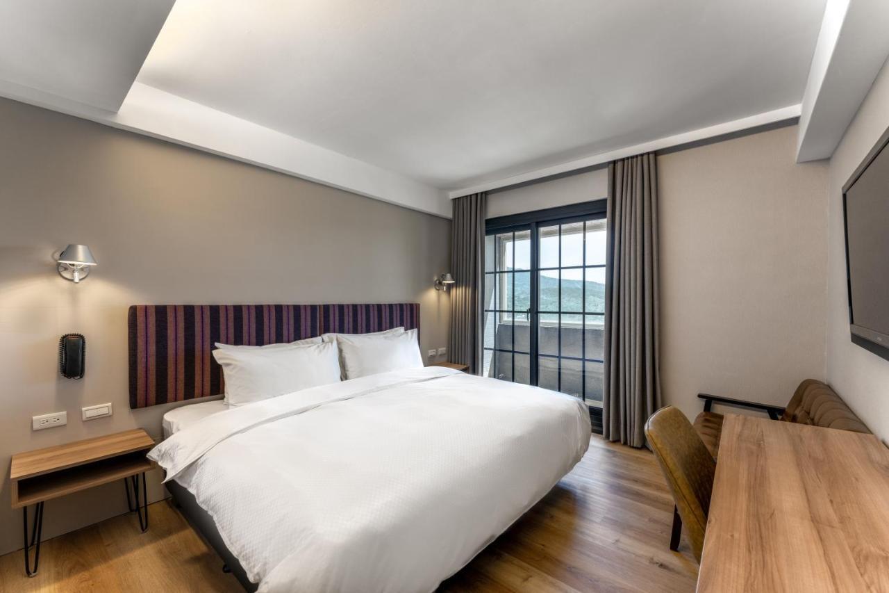 River Inn Kenting Hengchun Exterior photo